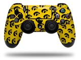 WraptorSkinz Skin compatible with Sony PS4 Dualshock Controller PlayStation 4 Original Slim and Pro Iowa Hawkeyes Tigerhawk Tiled 06 Black on Gold (CONTROLLER NOT INCLUDED)