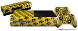 Iowa Hawkeyes Tigerhawk Tiled 06 Black on Gold - Holiday Bundle Decal Style Skin fits XBOX One Console Original, Kinect and 2 Controllers (XBOX SYSTEM NOT INCLUDED)