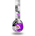 WraptorSkinz Skin Decal Wrap compatible with Beats Solo HD (Original) Purple Checker Skull Splatter (HEADPHONES NOT INCLUDED)